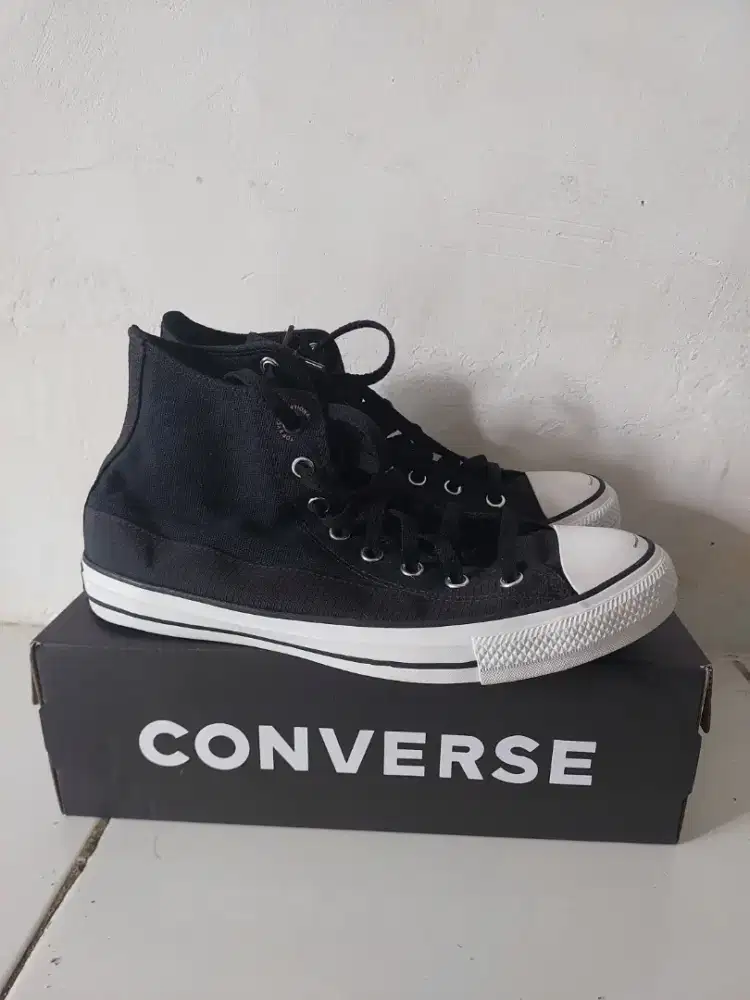Sepatu Converse All Star Uk. 43 27 Cm