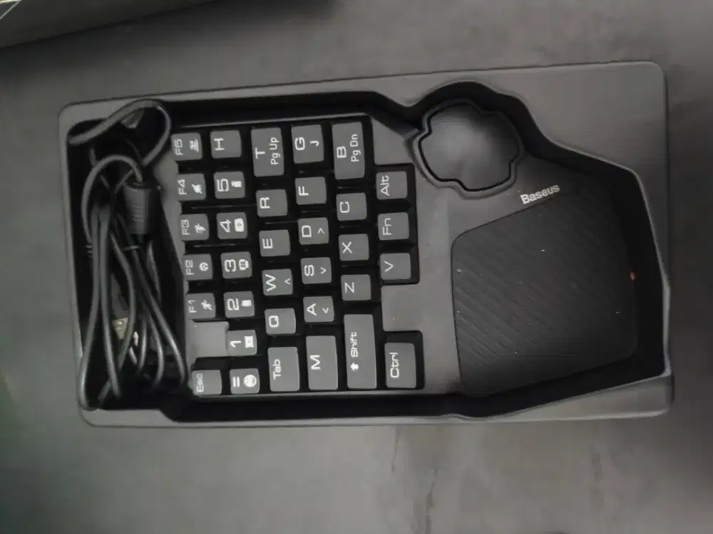 Keyboard gaming Merk Baseus