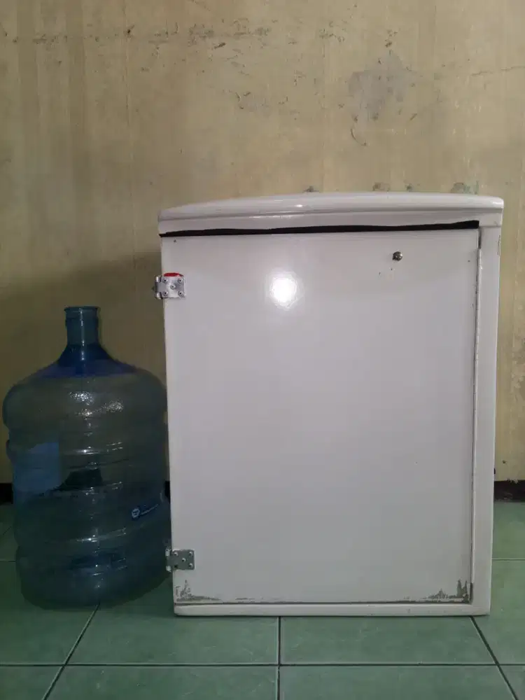 BOX BARANG IKAT DIMOTOR EX.EXPEDISI