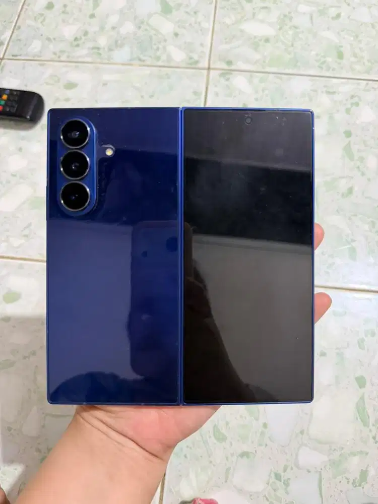 SAMSUNG SECOND Z FOLD 7