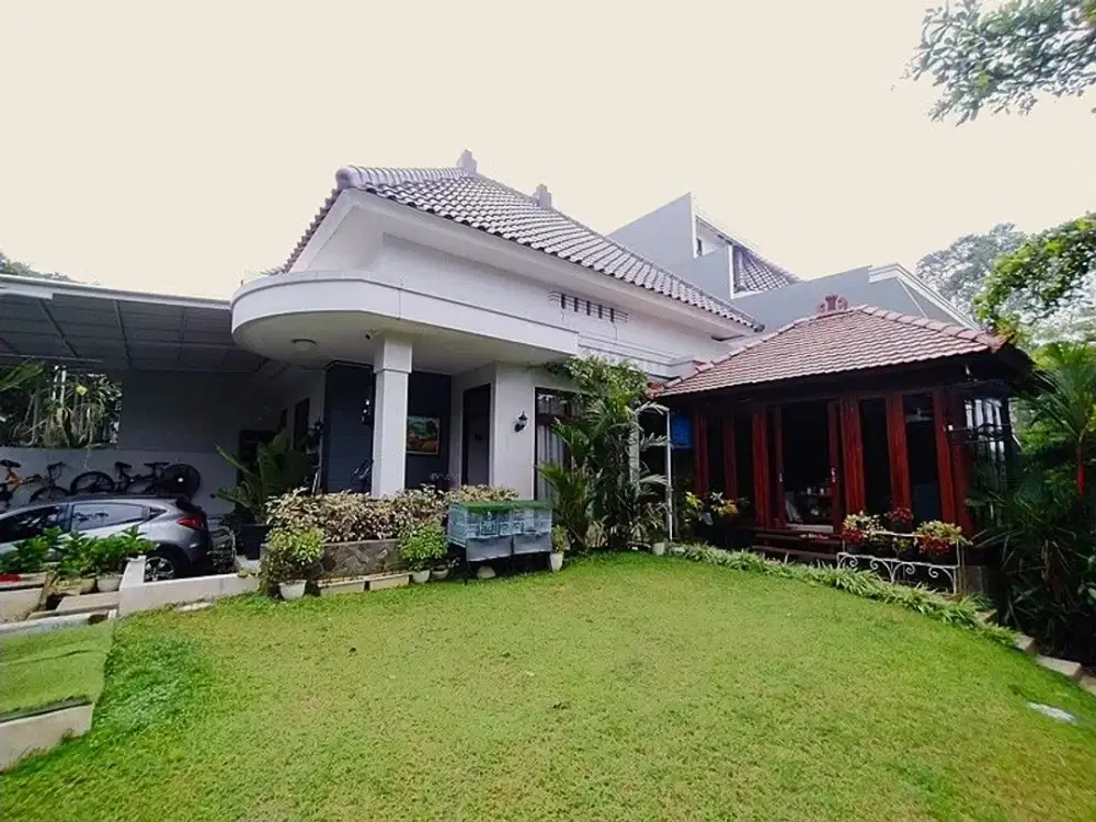 RUMAH POSISI HOOK DI GRAND CIMANDALA RESIDENCE, DEKAT TOL SENTUL, AKSES LEBAR