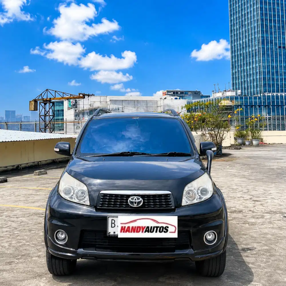 Toyota Rush G Tahun 2013 Automatic Hitam Metalik