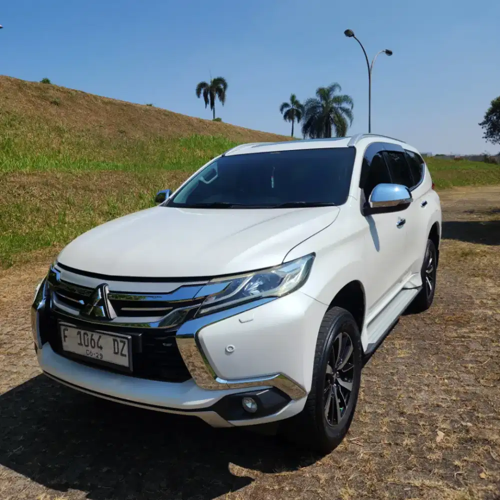 Mitsubishi Pajero Sport Dakar 2019 Putih