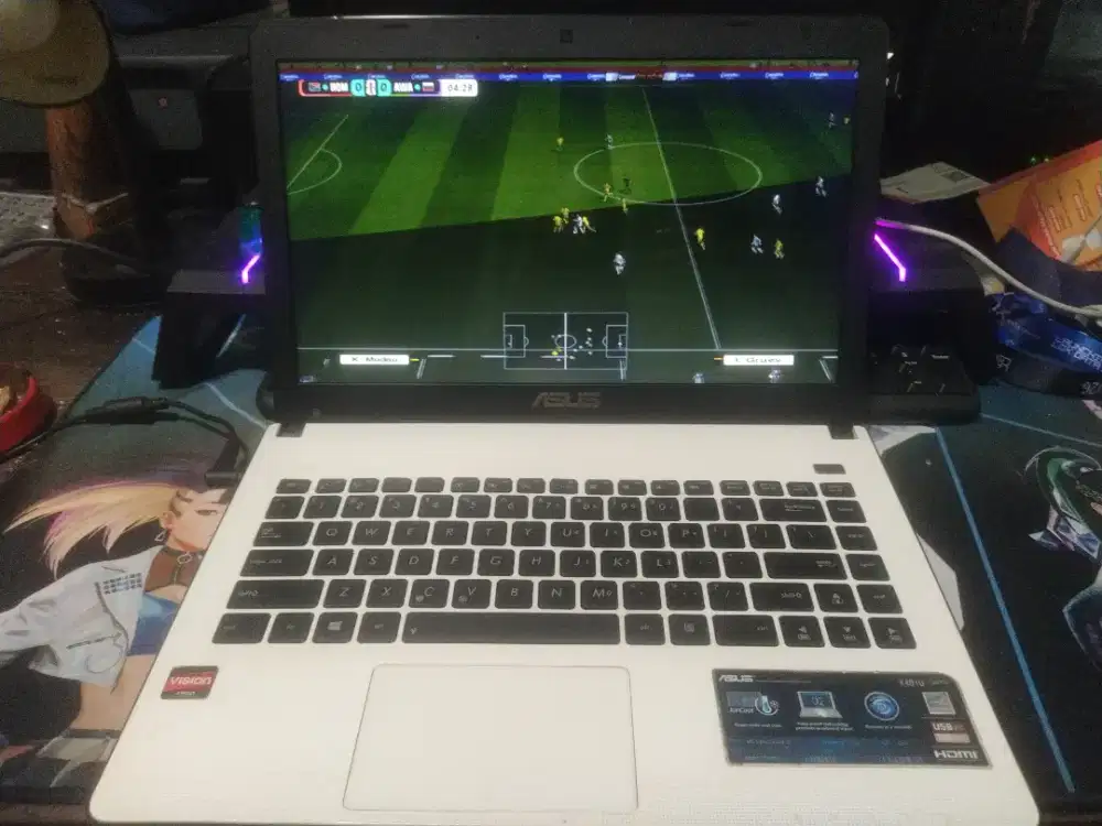 Laptop ASUS X401U Series