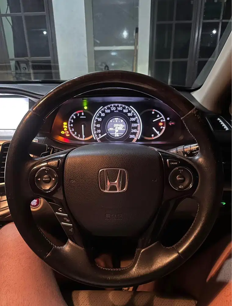 Honda Accord 2013 Bensin