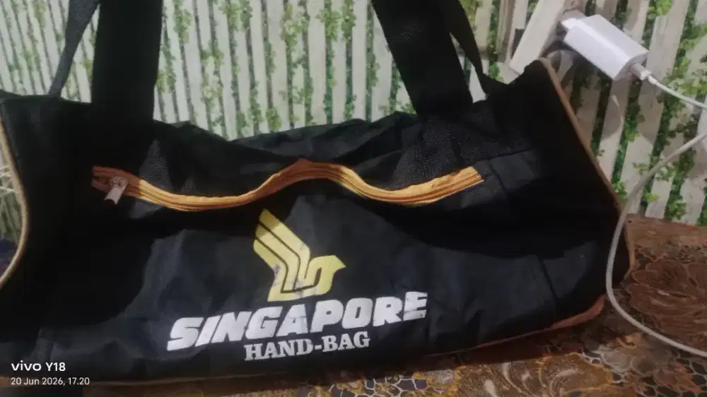 Tas pakaian/baju