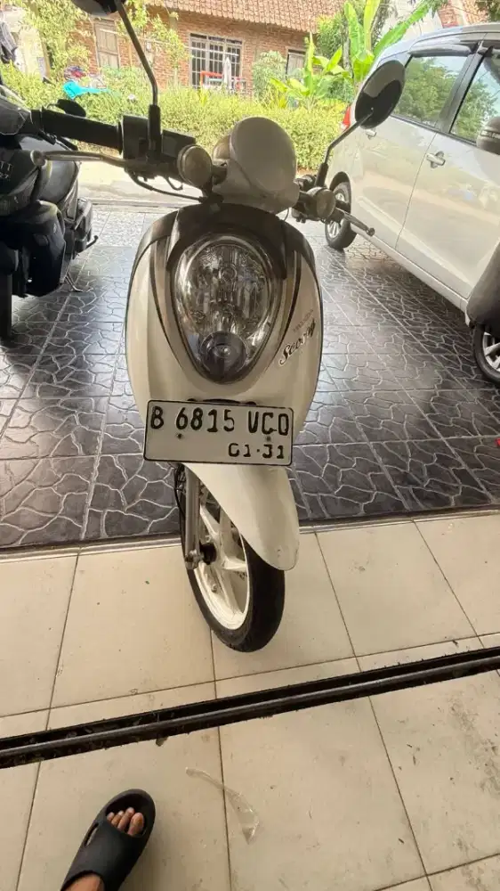Scoopy 2011 original