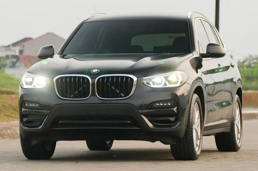 Irit & Badak! BMW X3 sDrive20i G01 2020 Black Warranty c200 320i x1