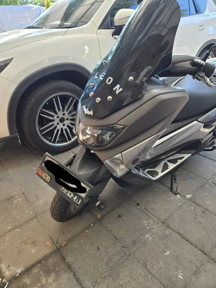 YAMAHA NMAX 2018 Abu abu Istimewa