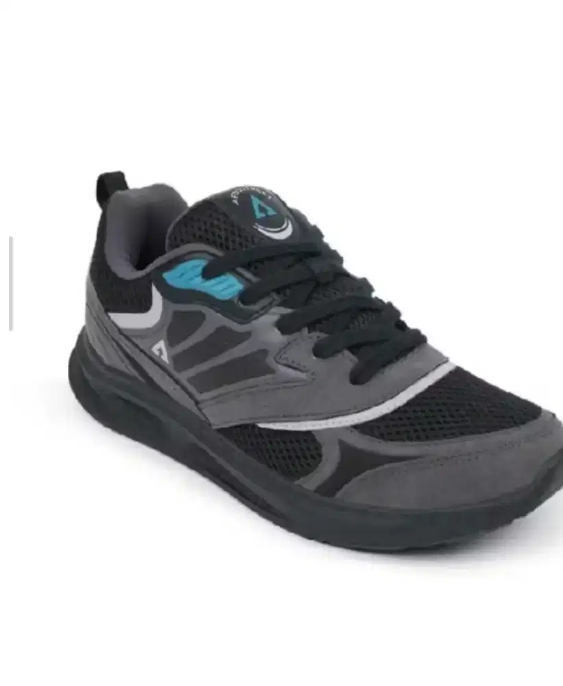 Sepatu Aerostreet