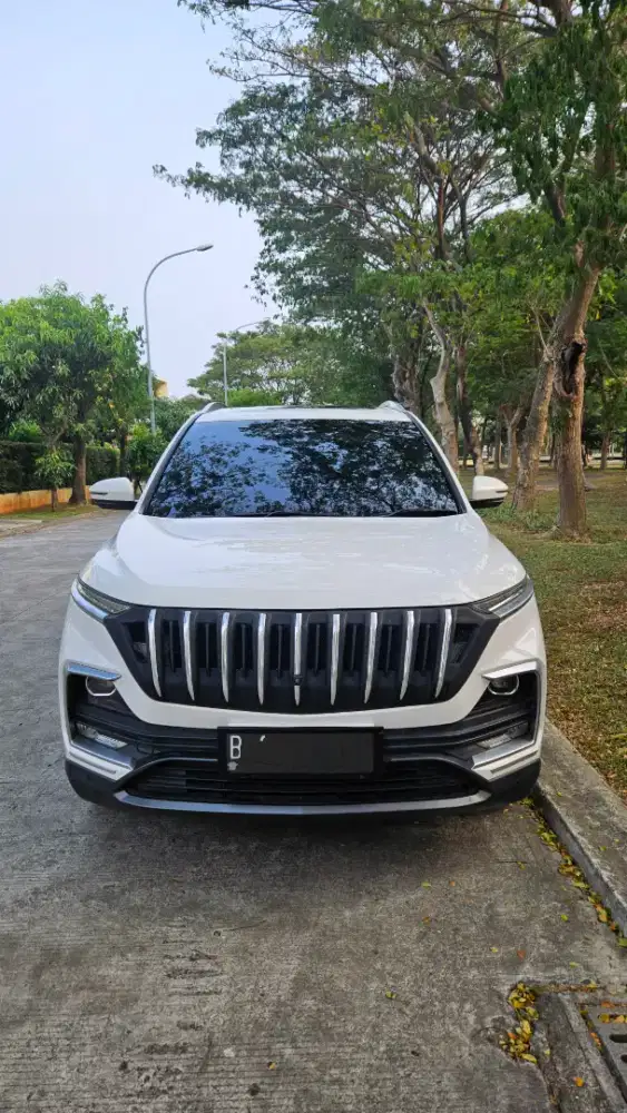 WULING ALMAZ EXCLUSIVE 1.5 TURBO CVT ISTIMEWA