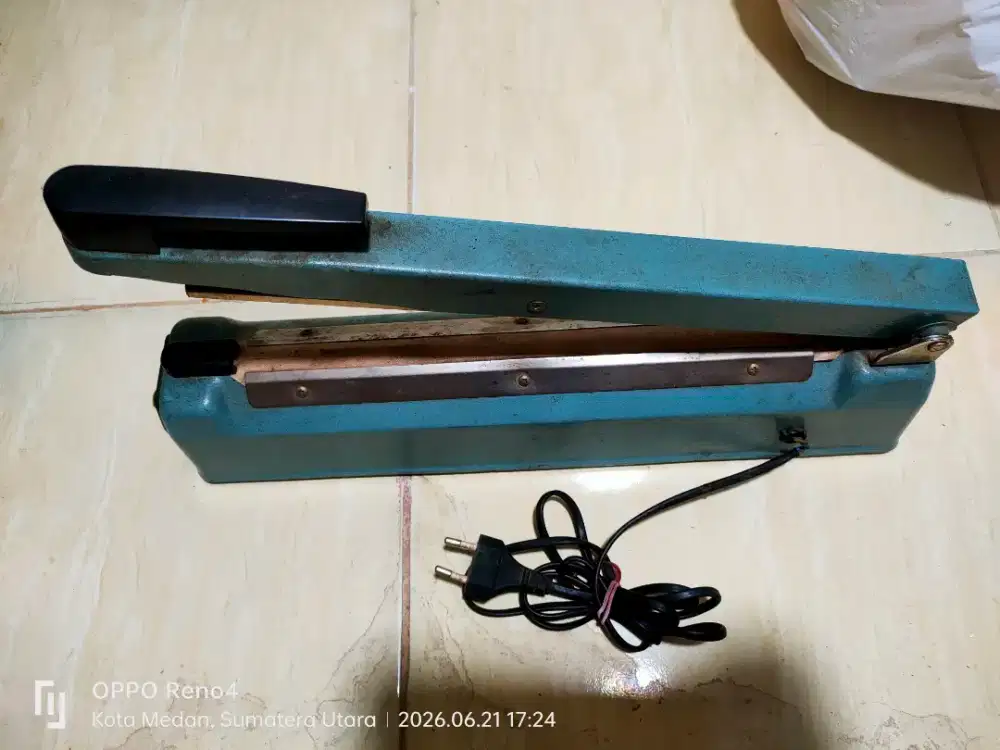 ALAT PRESS PLASTIK
