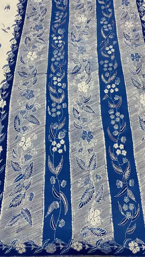 Kain Sarung Batik Tulis Lawas Warna Indigo