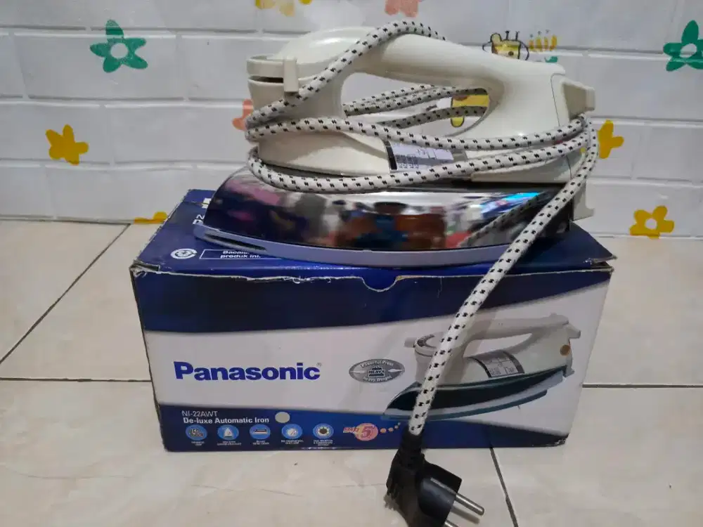 Setrika Panasonic