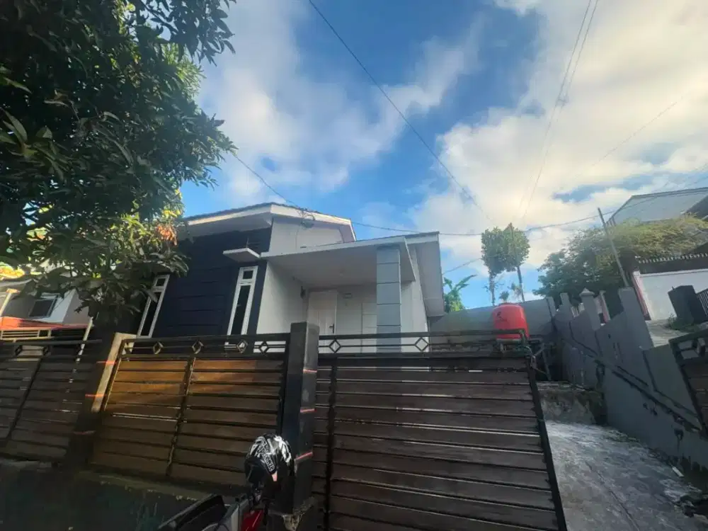 Jual Rumah Cluster Tengah Kota
