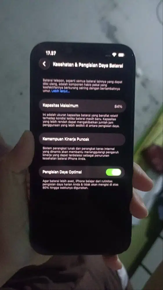 Di jual iPhone 13 memori 128 buka harga 6 juta nego