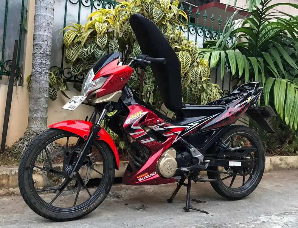 Satria fu150  barong 2011 merah