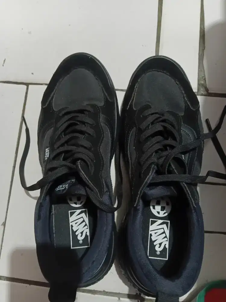 Sepatu vans ultrarange neo vr3