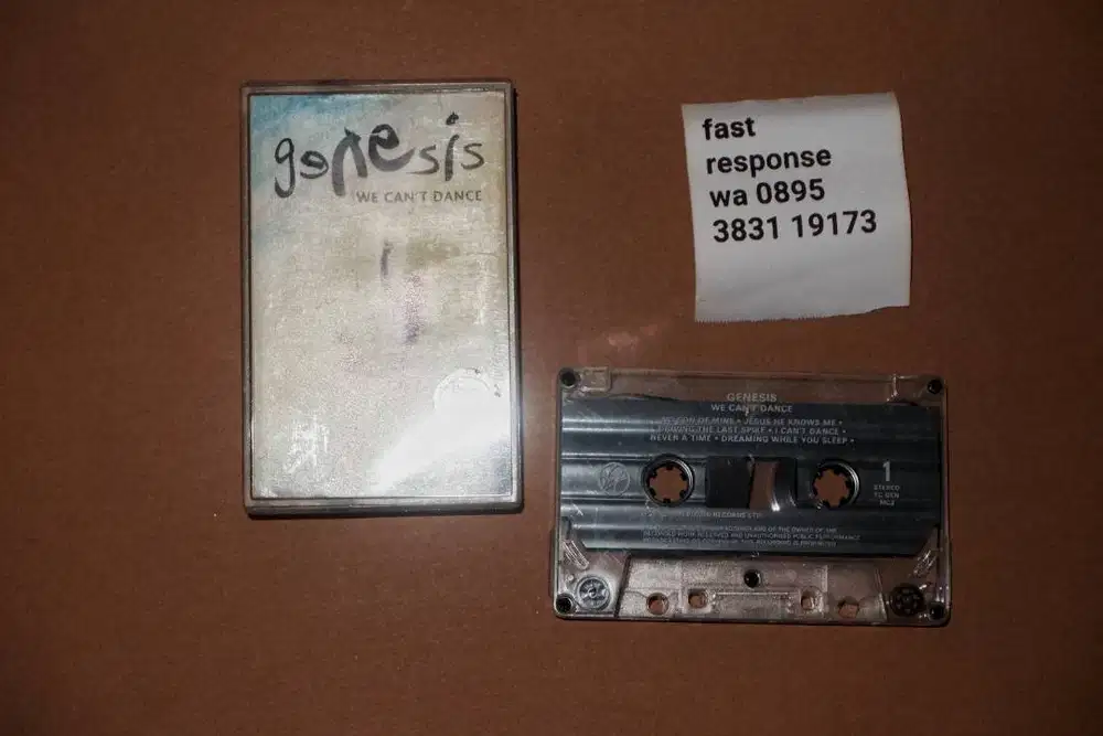 Kaset Genesis - We Can't Dance (USED)