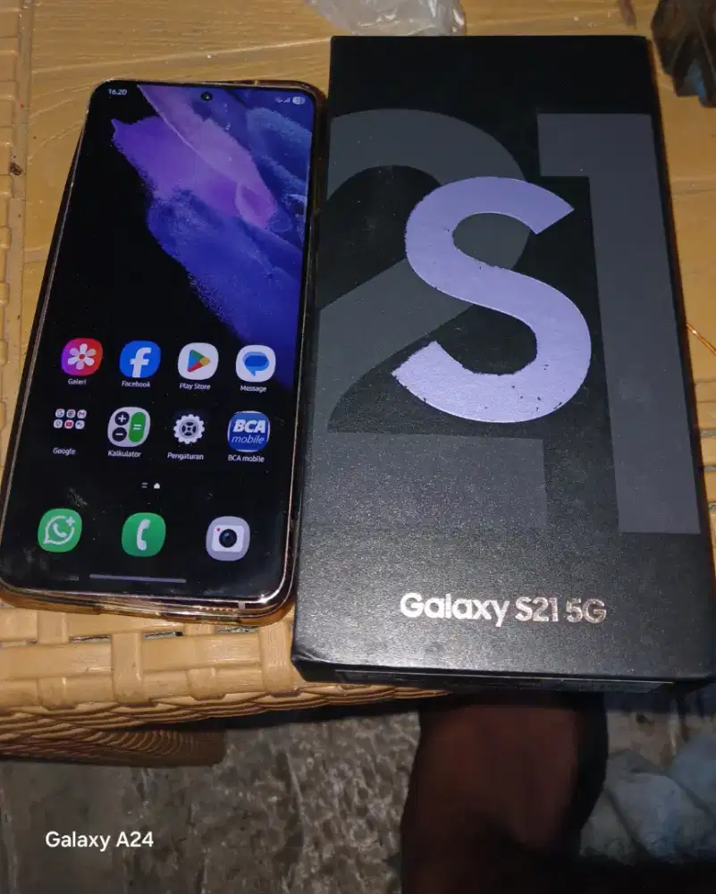 Samsung S21 ram 8