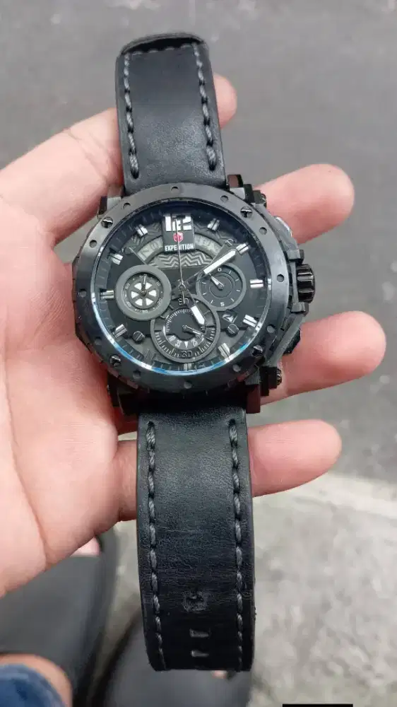 Jam tangan expedition