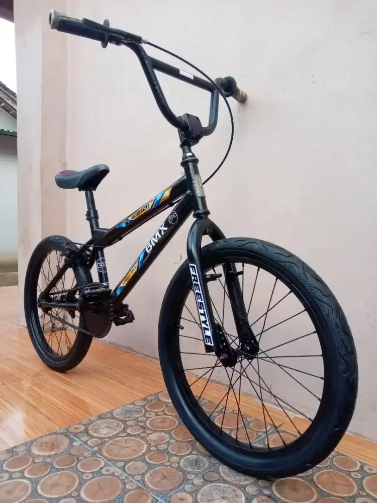 Sepeda BMX Ukuran 20 Asli PHOENIX.
