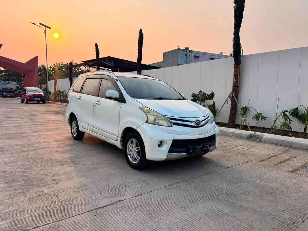 Daihatsu Xenia R 1.3 Attivo AT 2014 Bensin