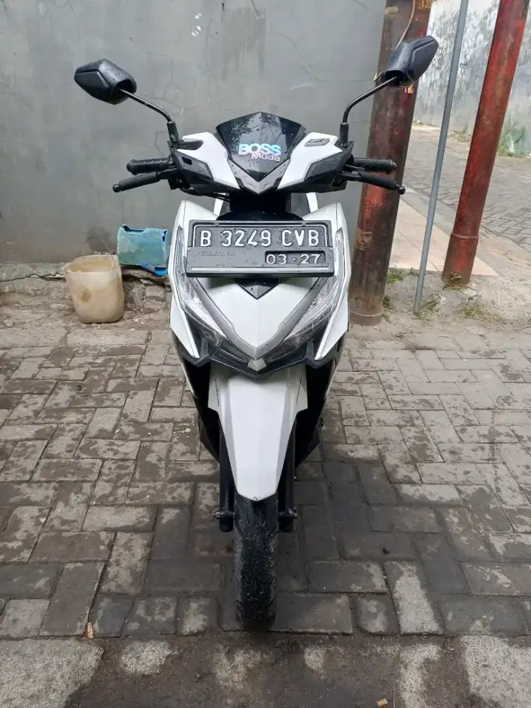 Astrea legenda pajak idup. Dan Vario 150