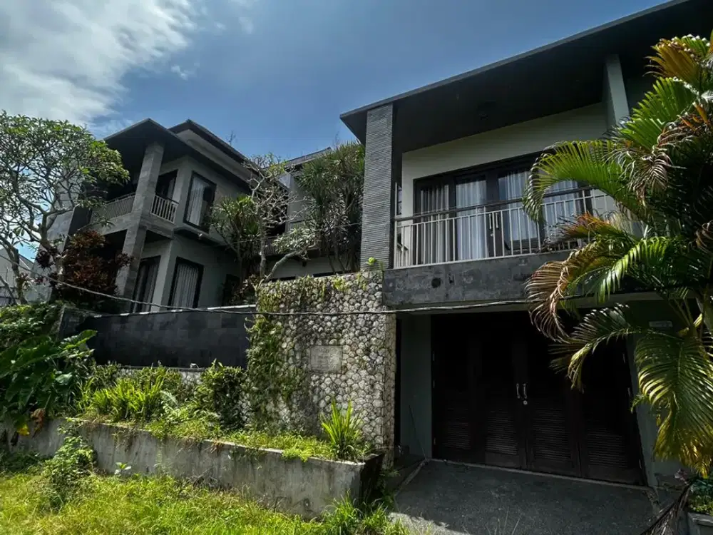 di jual villa area jimbaran bali dekat dengan seafood jimbaran