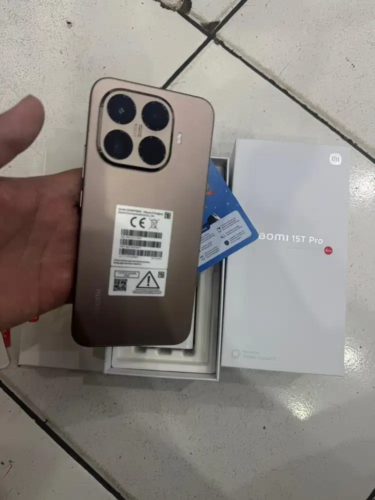 Di jual Xiaomi 15t pro 12/1tb