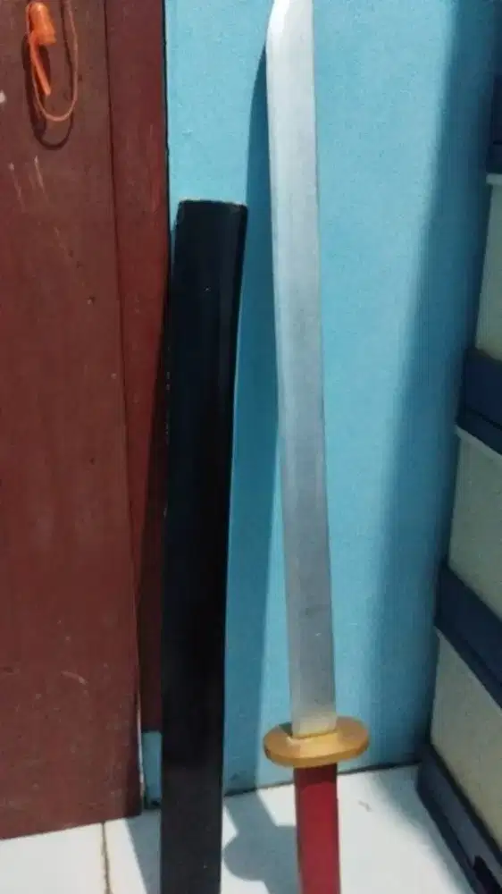 Property Cosplay Pedang Katana Kayu