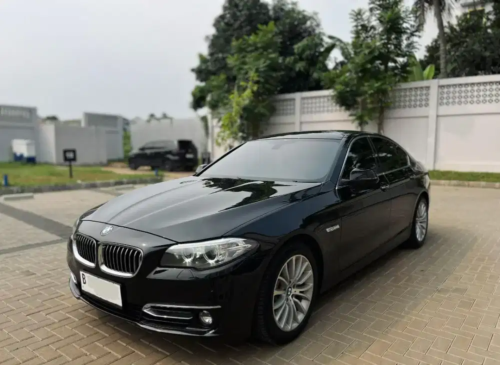 BMW 528i AT 2016 Good Condition