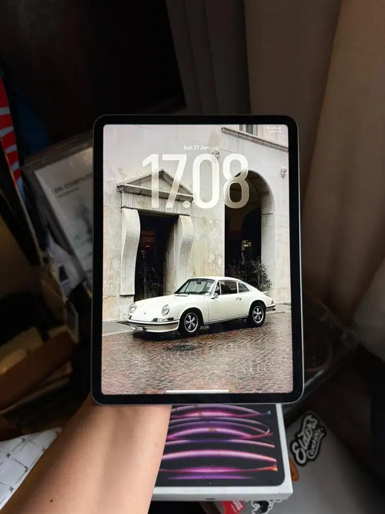 iPad pro gen 4 M2 128gb wifi only ibox