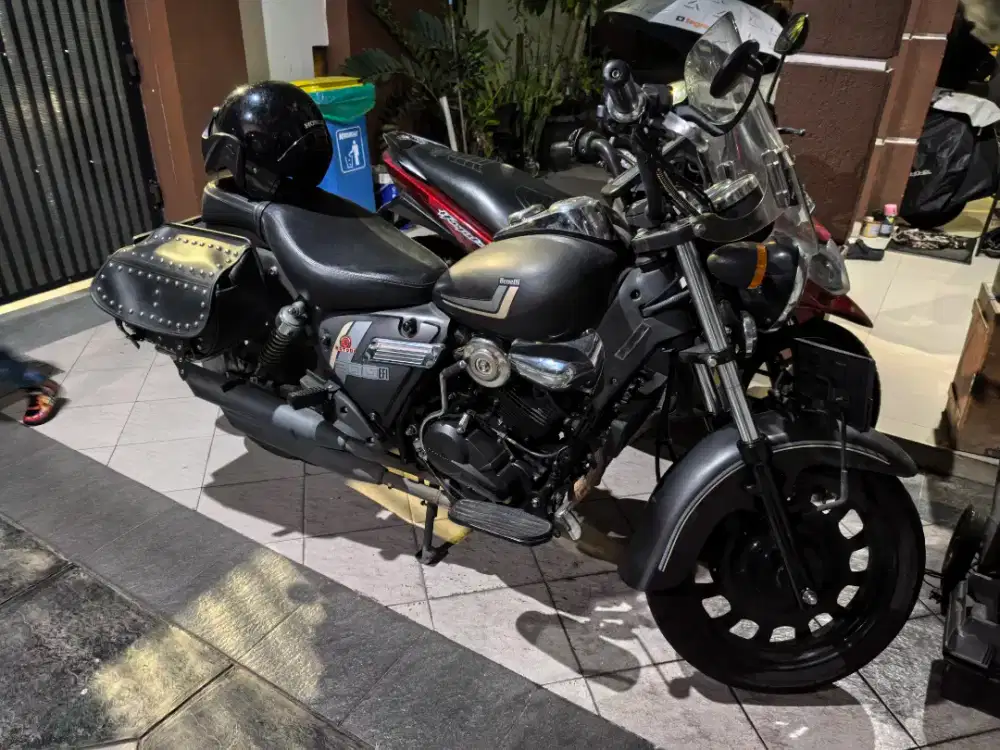Benelli motobi 200