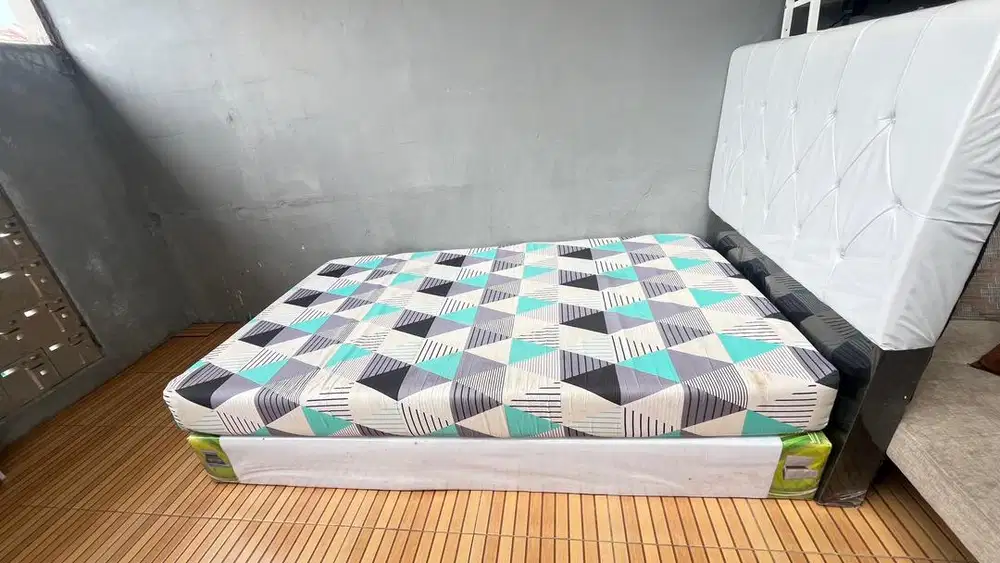 Divan kasur ukuran 120x200 (single)