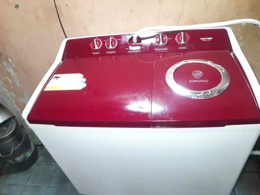 Mesin cuci polytron 2 tabung kapasitas 14kg