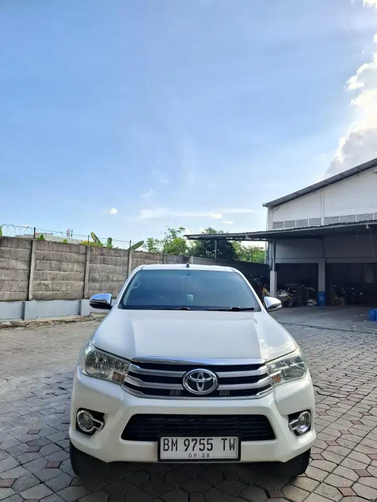 Hilux DC 2018 G manual. Km 111rb