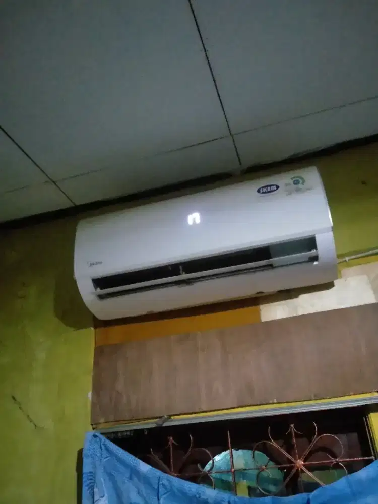 AC 1/2pk Midea Orian
