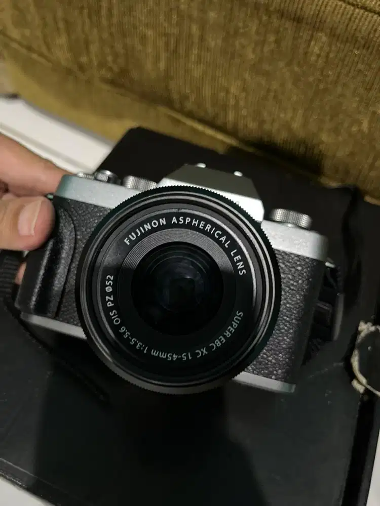 DIJUAL! Kamera FUJIFILM XT100