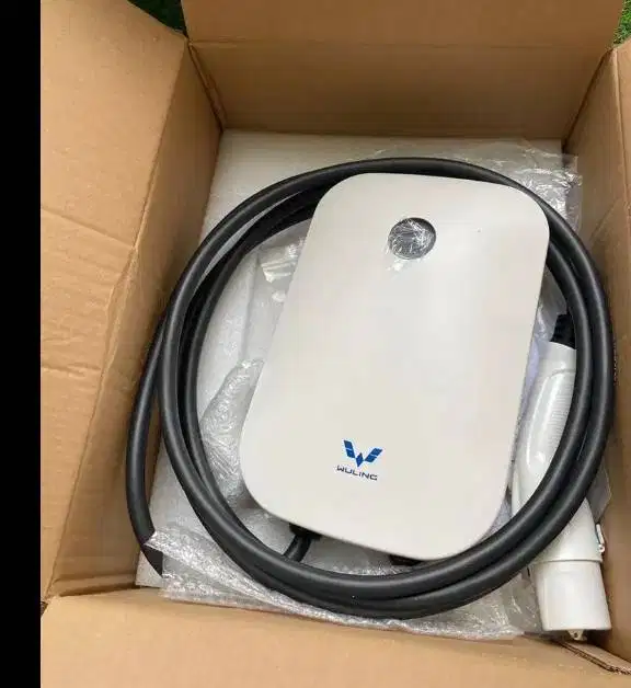 Dijual charger wall mounted atau charger listrik dinding rumah