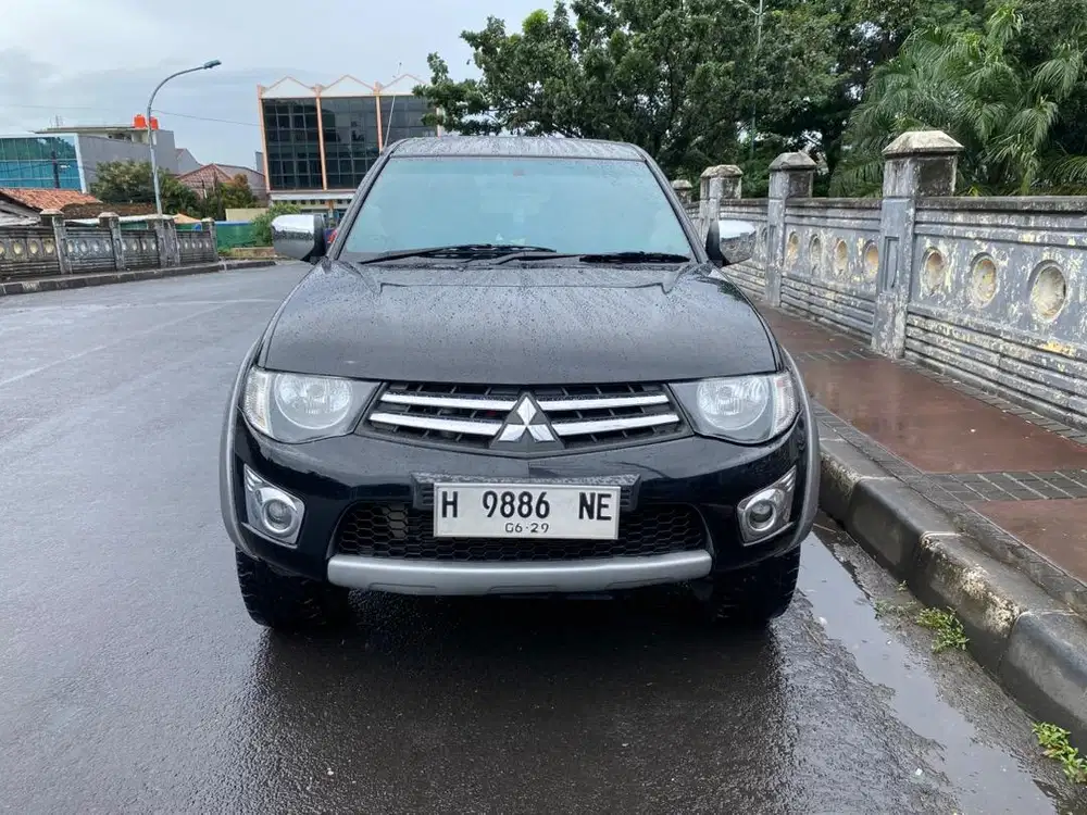 Mitsubishi strada triton exceed VGT 2014