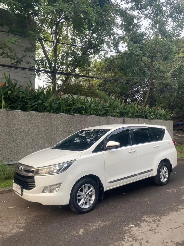 Innova solar diesel 2019 G Lux AT