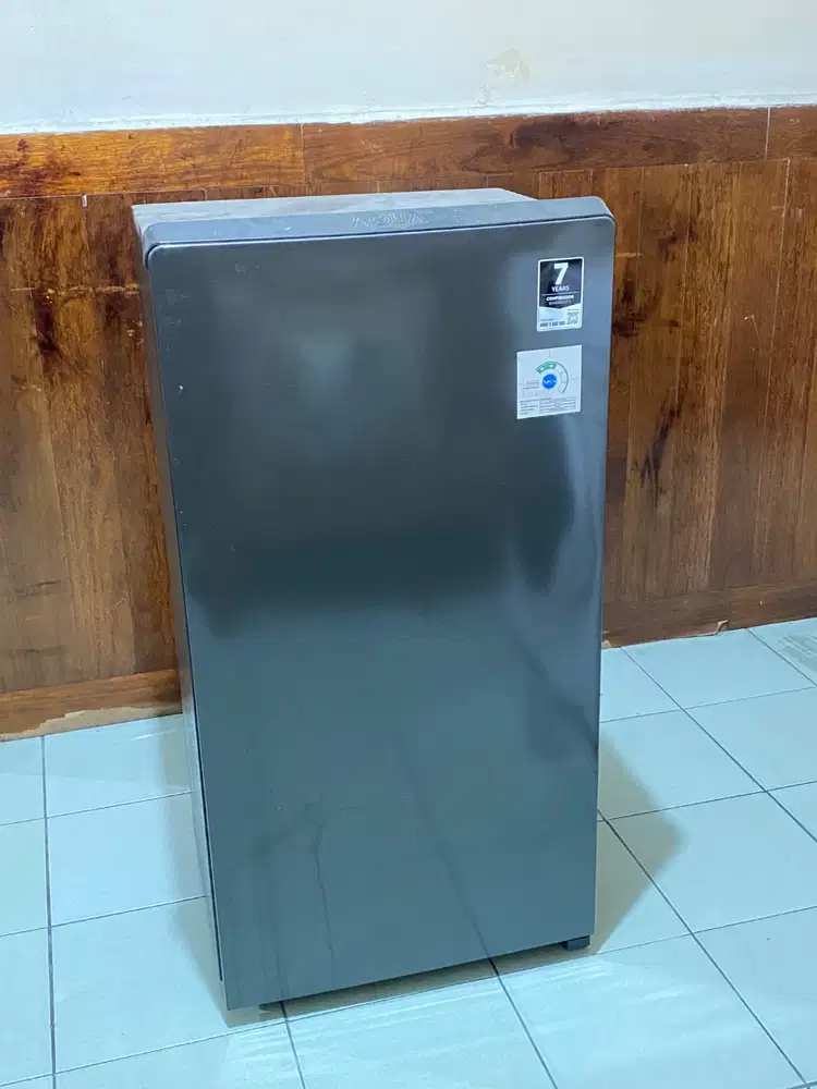 Dijual kulkas Aqua D-185/88 Kecil