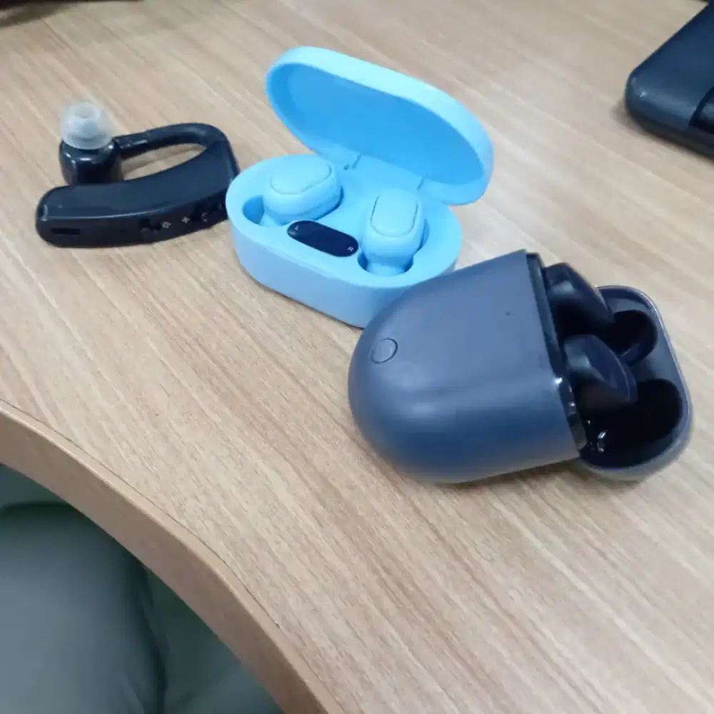 headset bluetooth nyala semua liat keterangan