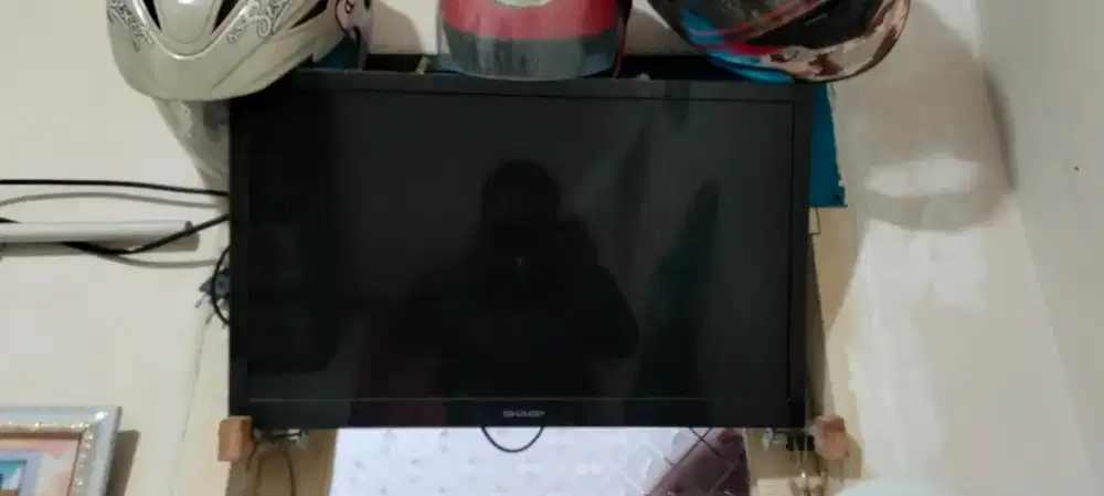 TV Sharp Tabung dan lcd