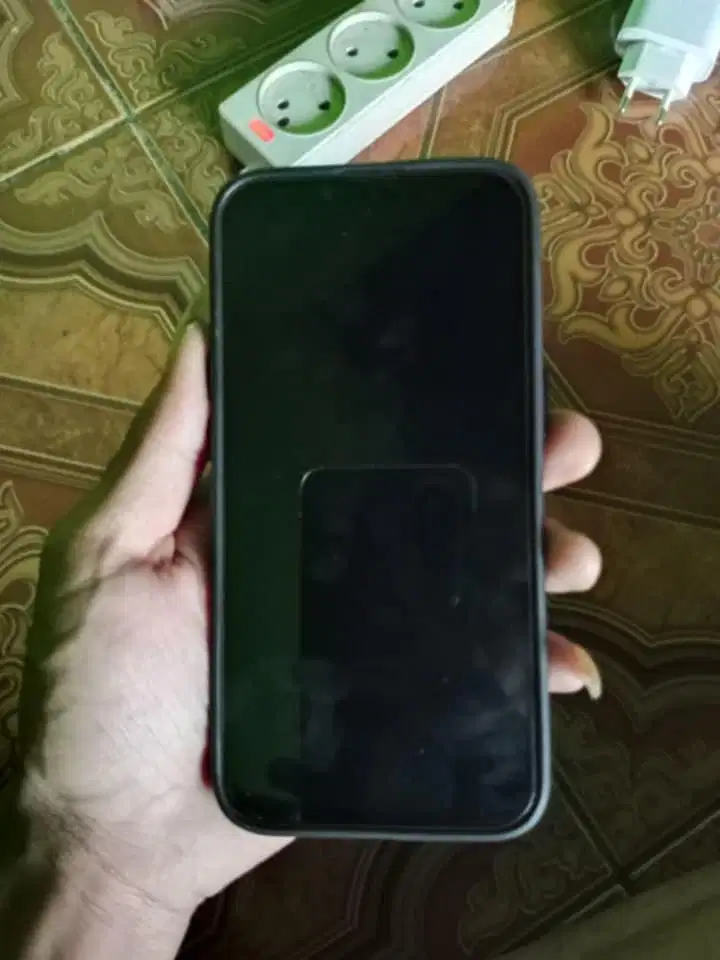 Iphone 13 basic inter (128gb)