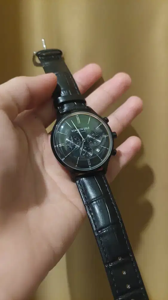 KENNETH COLE NEW YORK LIKE NEW JAM ONLY