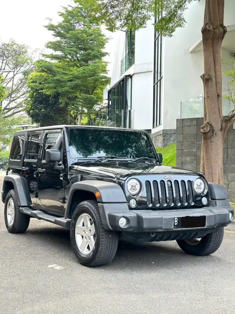 [CASH] JEEP WRANGLER JK SPORT RUBICON MODEL