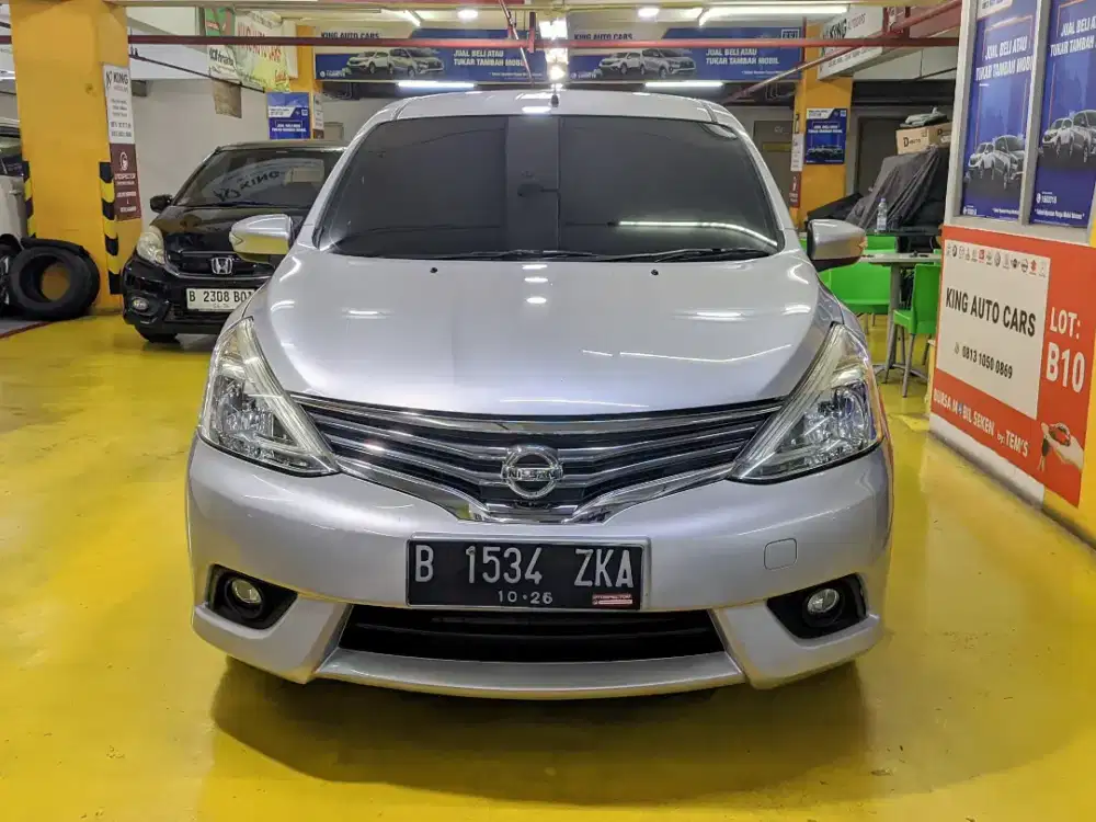 Nissan Livina XV AT 2016