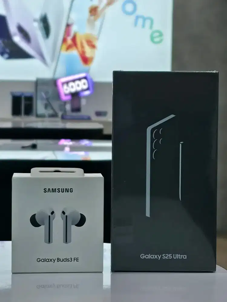 Cuma 16.649Juta Samsung Galaxy S25 Ultra Segel